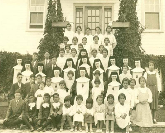 McIntosh Residential School (Credits: NCTR; date unknown).